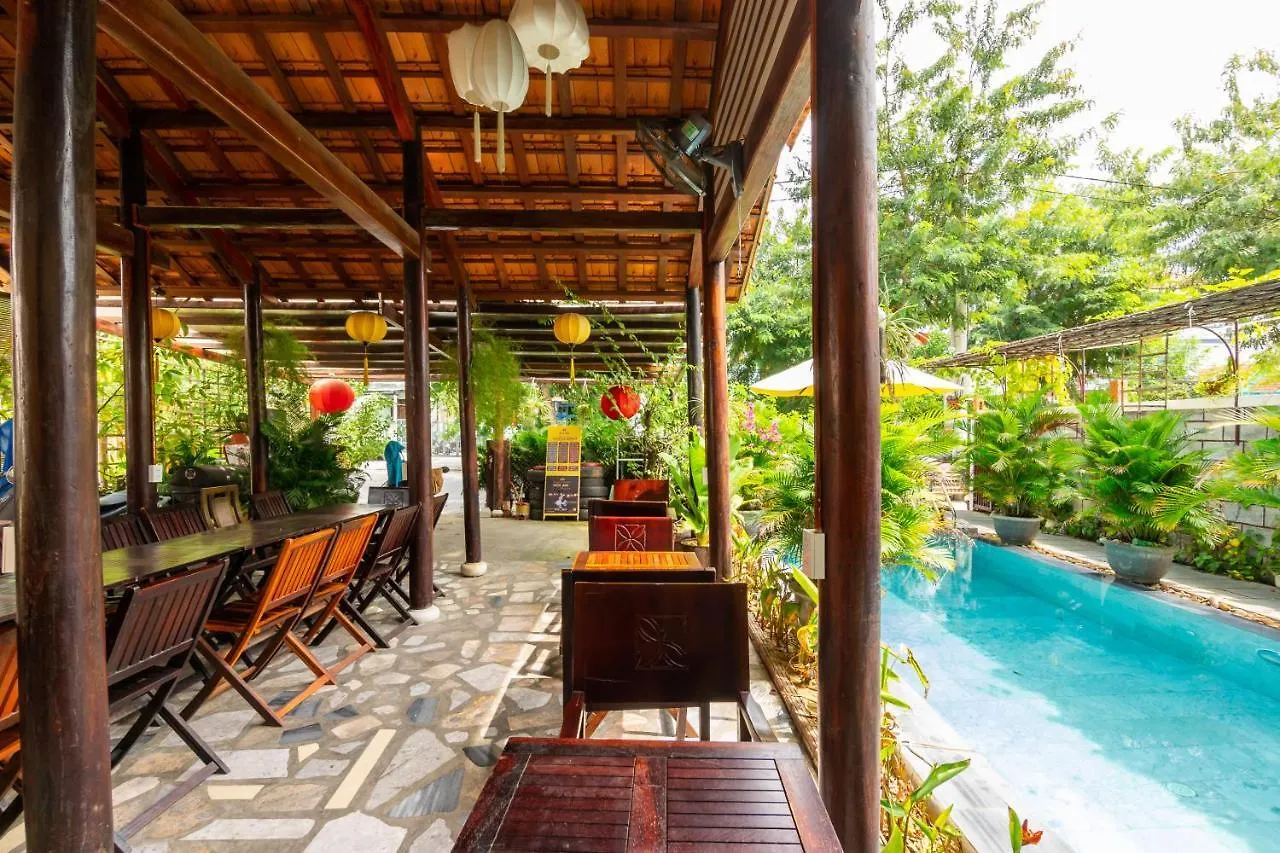 Oyo 467 Hoi An Twin Lake Villa