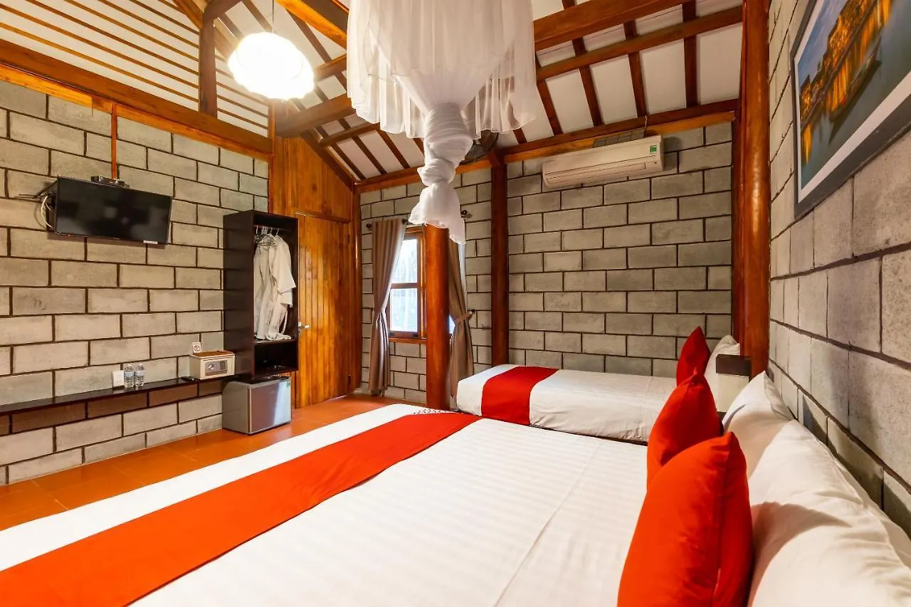 Oyo 467 Hoi An Twin Lake Villa
