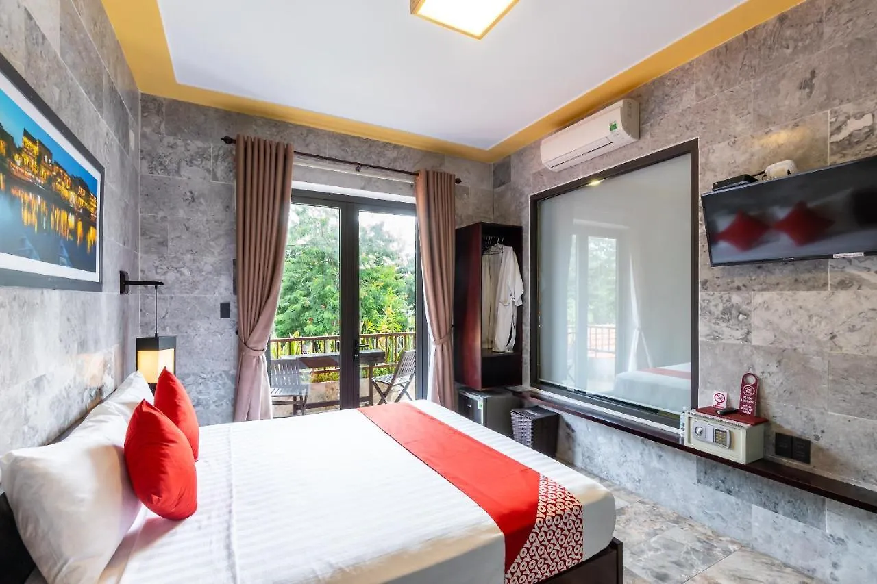 Oyo 467 Hoi An Twin Lake Villa